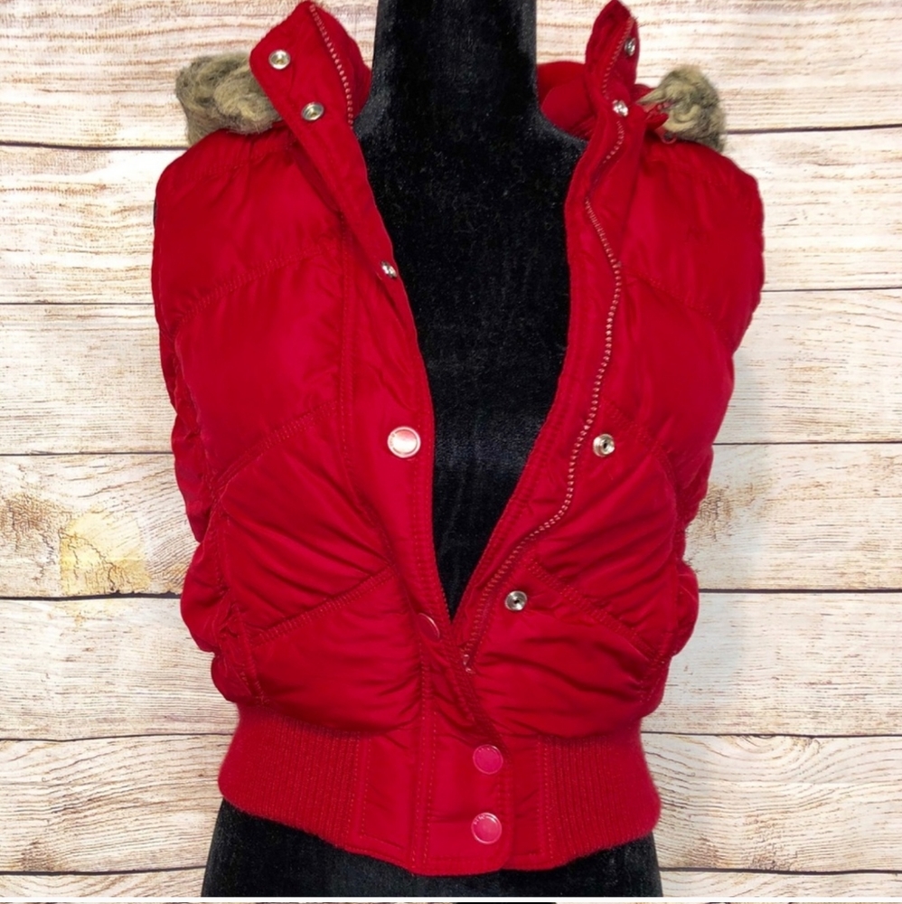Aeropostale Womens Faux Fur Puffer Vest